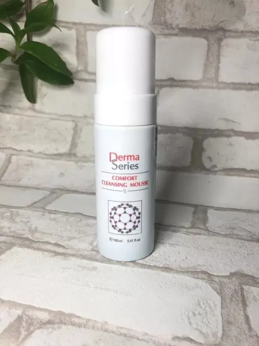 Універсальний миючий мус пінка для очищення Comfort Cleansing Mousse Derma Series 200 мл